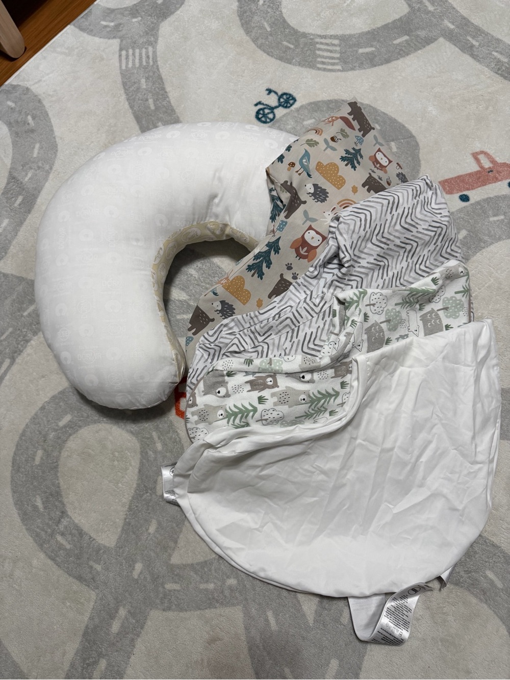 Boppy Nursing Pillow with 4 Neutral Woodland Theme Covers